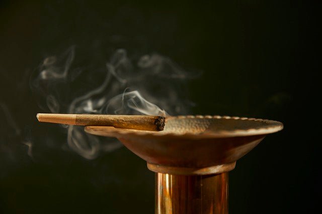 Blunt vs Spliff: What is the difference?