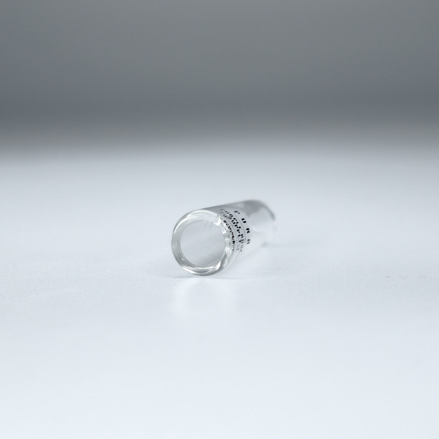 GLASS TIP