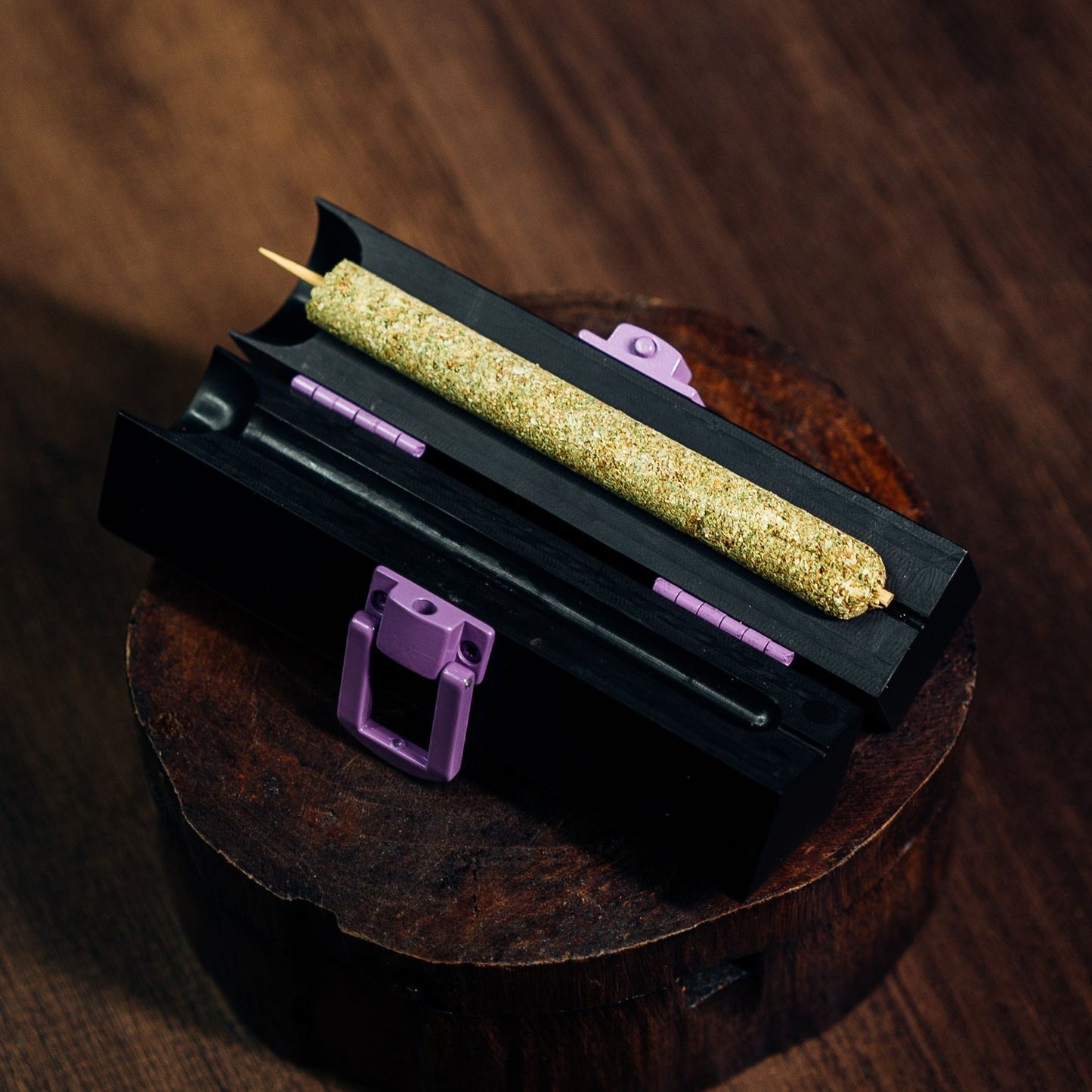 3 Musketeers Purple Rose Supply blunt roller, cannagar mold, joint roller, blunt wrap, joint vs blunt, blunt vs joint, preroll, pre-roll, hemp wrap, hemp blunt